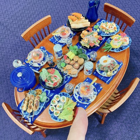 ミニチュア　タイ料理テーブルセット