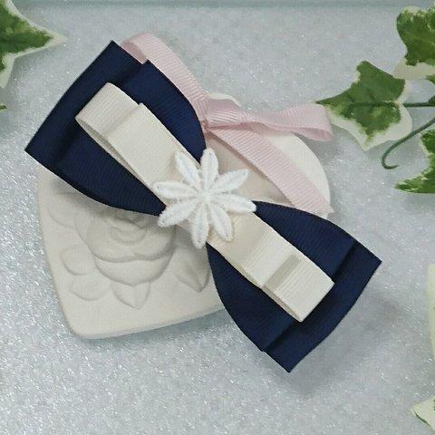 【送料込み】torte❇navy flower リボンバレッタ         