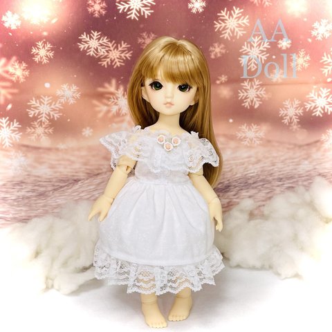 【ドール服】冬の妖精のドレス（薔薇）幼SD 1/6 サイズ  ハンドメイド