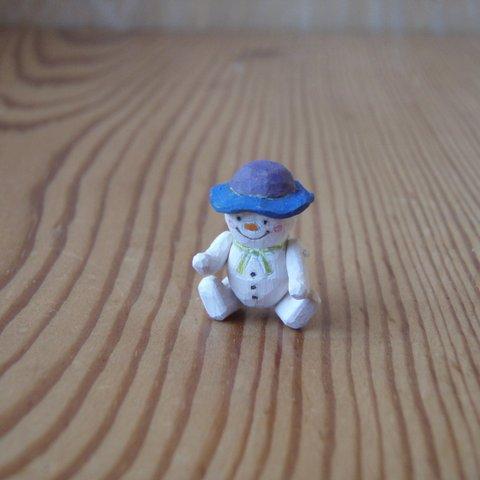 木彫り　スノーマン人形（バケット帽）