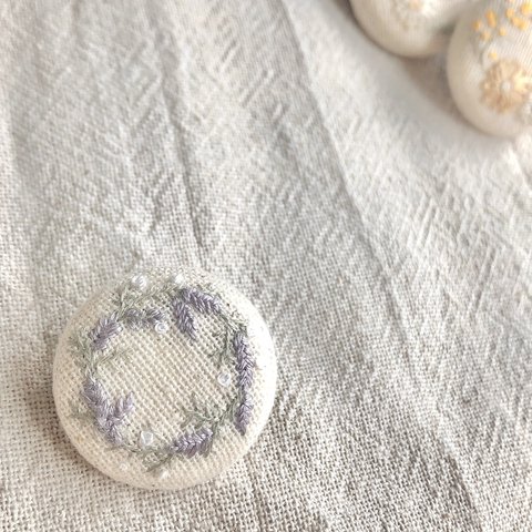 “ラベンダー”  ほっこり刺繍　ブローチ