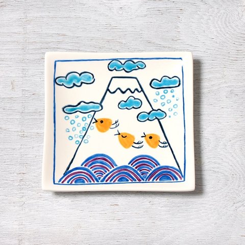ポップな富士山と波千鳥（冬)の四角皿