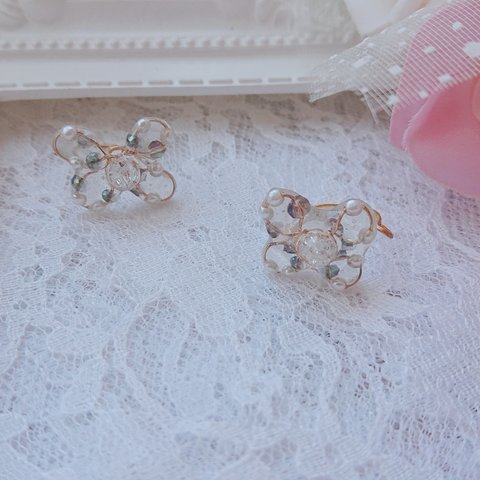 冬に煌めく キラキラ 蝶々 四つ葉のクローバー ワイヤー リング💍ピンキーリング