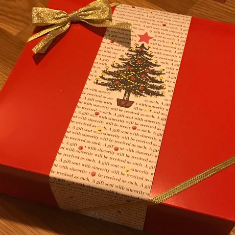 送料無料♪　Xmasのホワイトアップルパイ♪(苺とホワイトチョコ)