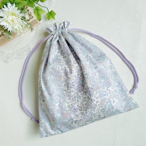 35cm×30cm リバティパッチワーク巾着　体操服入れ／お着替え袋／高学年の上履き入れにもおすすめの巾着ポーチ／爽やかなパープル・ブルー系／女の子の入園入学、新学期の準備に♡