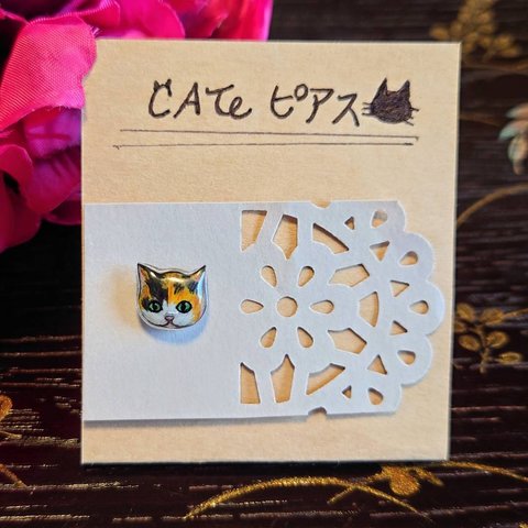 三毛猫レジンピアス🐱