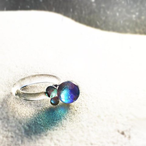 海色・空色・ガラスのリング　海の青と空の青をガラスに閉じ込めた硝子の指輪　サイズオーダーOK