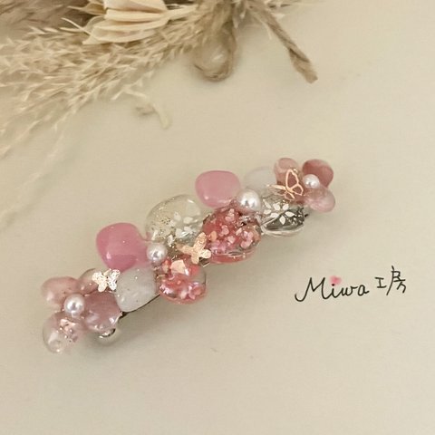 ピンクのお花のキラキラバレッタ　No.87