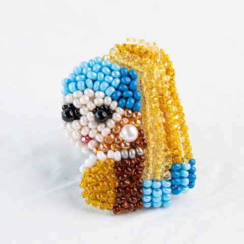 フェルメール　真珠の耳飾りの少女　ピンブローチ　ビーズ刺繍　オートクチュール刺繍