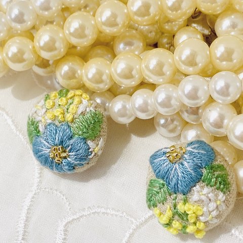 刺繍のお花 embroidery flower   ボタニカルガーデン