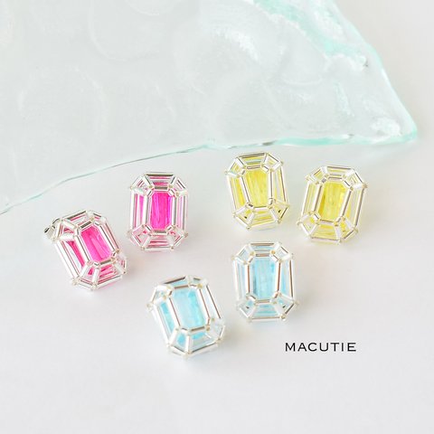 色が選べるかき氷シロップカラーの宝石型ピアス/イヤリング（黄色　青　ピンク）