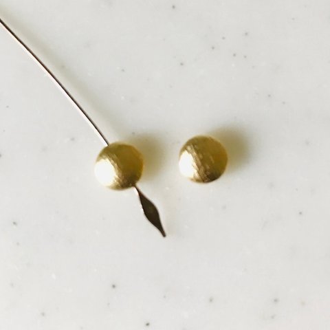 Matte Gold Blushed Coin Beads