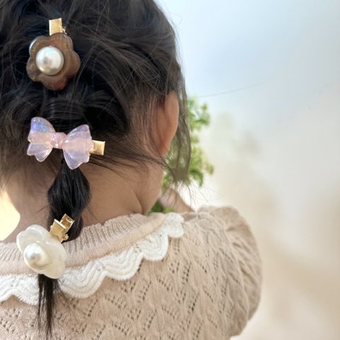 【flower  perl clip sparkling brown】花 ヘアクリップ ヘアアクセサリー アクセサリー ピンク キッズアクセ ビーズ キラキラ 夏