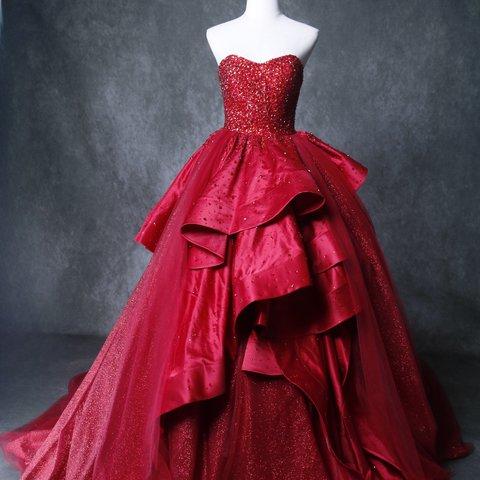 豪華！赤 ウエディングドレス ベアトップ キラキラのハンドビーディング デザイン感 ラメドレス 結婚式/披露宴