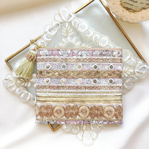 ✧ ふわり桜の妖精シリーズ ✧ インド刺繍 刺繍ポーチ ポーチ 小物入れ