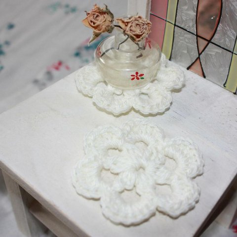 　✿ お花のモチーフ ✿　ホワイト　５枚セット 