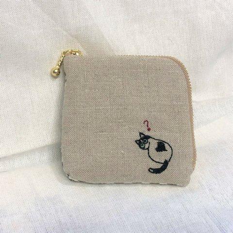 sold out!!ねこ刺繍　コインケース　ハチワレはてにゃん？？【チャリティ】