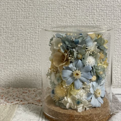 bottled flowers  春ブルー