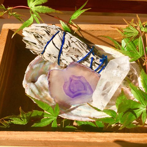 Smudging kit ༒浄化キット༒クリスタルクオーツとメノウプレート付き