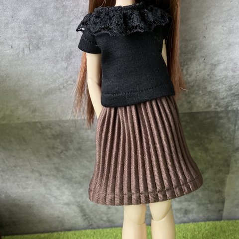 ミニプリーツスカート＊ドール服(リカちゃん、ブライスの洋服)茶