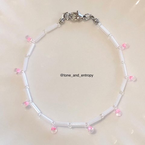シンプルパールホワイトのビーズブレスレット / Pearl white beads bracelet
