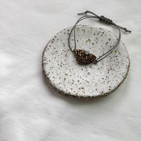 ビーズ刺繍ブレスレット.2