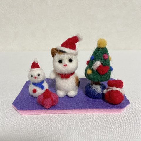 羊毛フェルト クリスマス飾り ネコ