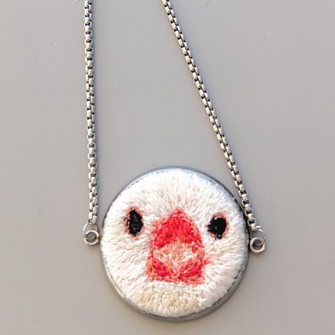 白文鳥刺繍のブレスレット