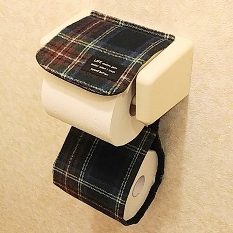 秋冬にあったかタータンチェックのトイレットペーパーホルダーカバー