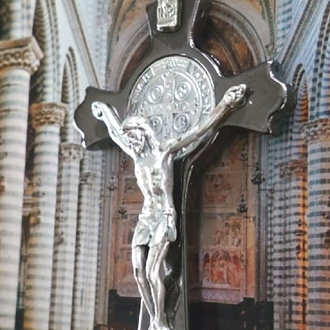 大きめ聖ベネディクトの十字架イタリア製ヴィンテージクロスロザリオネックレス御守りペンダント