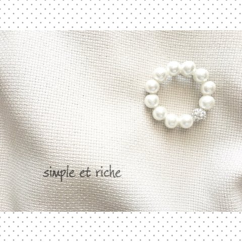 ちょっと大きめｻｲｽﾞ♪8㍉ｺｯﾄﾝﾊﾟｰﾙ×cry.pave ball ｻｰｸﾙﾌﾞﾛｰﾁ★white【受注制作】