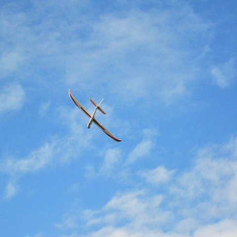 どこまでも広がる青空