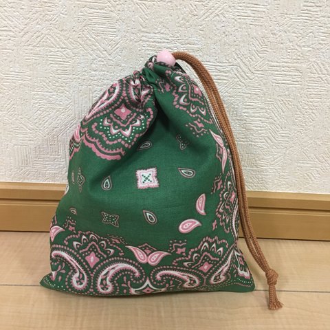 SALE!!バンダナ1枚を使い、ゆったりコップ袋☆巾着袋✴︎使い方色々！緑