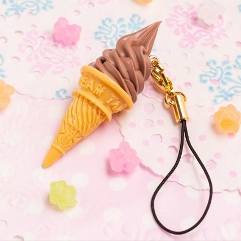 食品サンプル　ストラップ　ソフトクリーム　チョコ