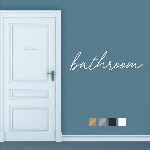 【賃貸OK】BATHROOM ドア サインステッカー ミニマル筆記体 │ バスルーム用 選べる4色展開