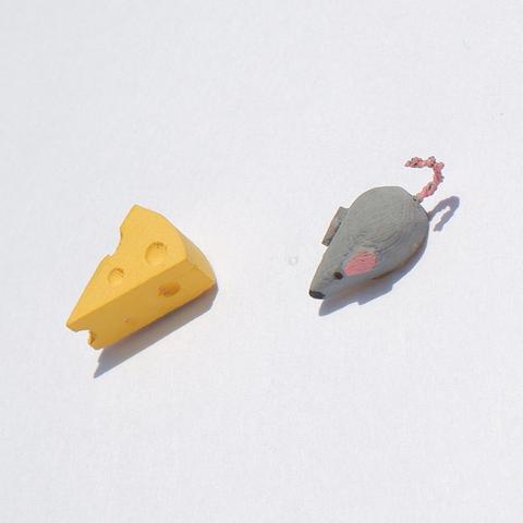 チーズとネズミの木製ピアス🧀🐁