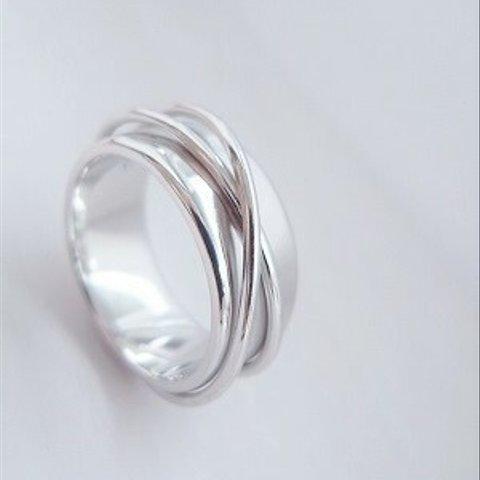 Iks silver ring