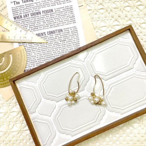 （2個）ビジュー　ピアス　パーツ　ハンドメイド　アクセサリー　大人かわいい　フェミニン　材料　アクセサリーパーツ　【0-BIB-1192】