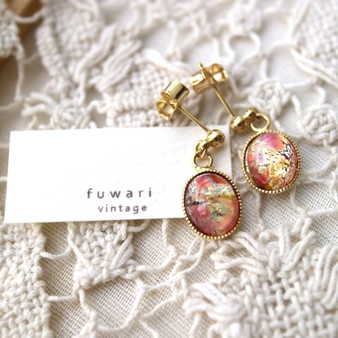 vintageglassチェコヴィンテージレッドオパールカラーピアス