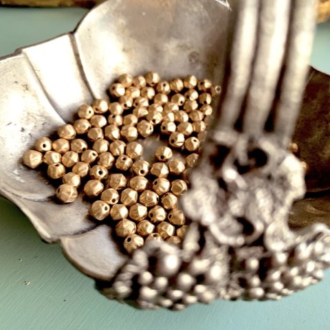 【30コセット】#czech beads#チェコビーズ　shaped round 4㍉　gold 
