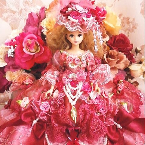 SOLD ジェニー 薔薇の花園 プリンセス ドレス ストロベリー ピンクレース リボン