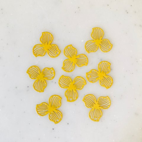 Yellow Clover Pendant Tops