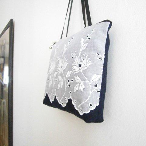 chic&chic 花刺繡×linen PouchBag