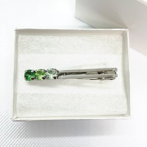 SWAROVSKI ネクタイピン 💚グリーングラデーション スワロフスキー