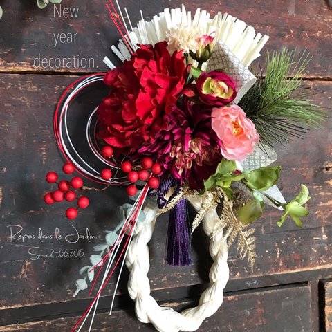 【ラスト1点】芍薬×アナスタシアの瓢箪型お正月しめ縄飾り//紅白