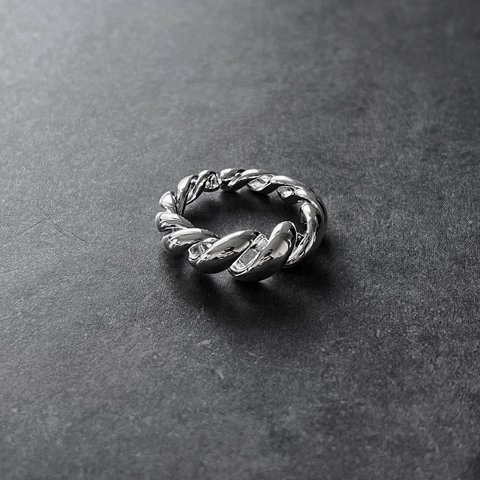 Re ▽ Silver ring R02