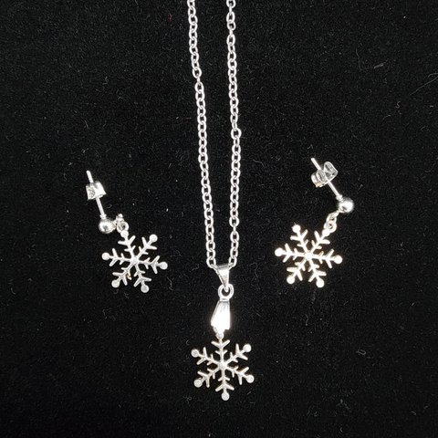 ❄️雪の結晶アクセサリーセット❄️