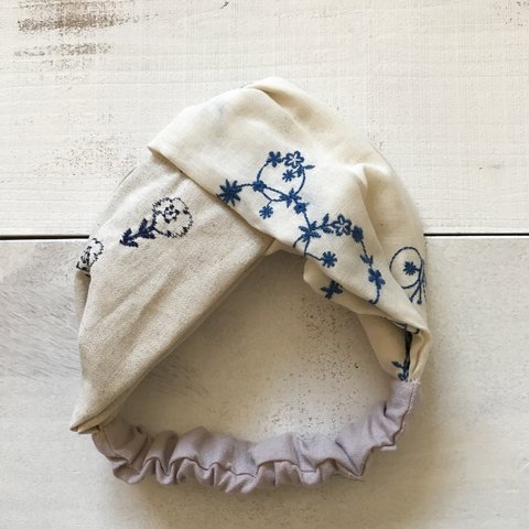 （19.20土日送料無料）刺繍のヘアバンド