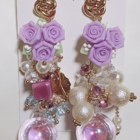 永遠に宝石　薔薇ピアス　しゃぼんピアス　ジャラジャラピアス