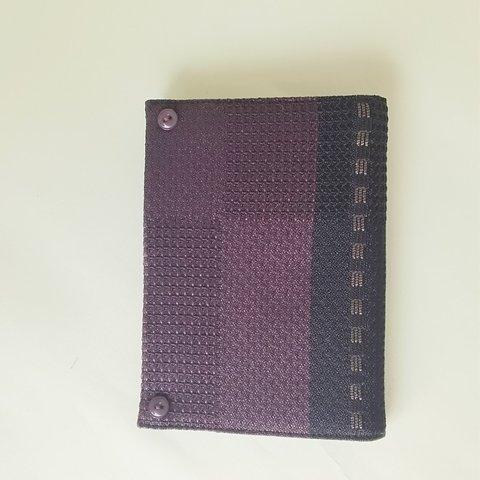 帯地カードケース【黒×紫】